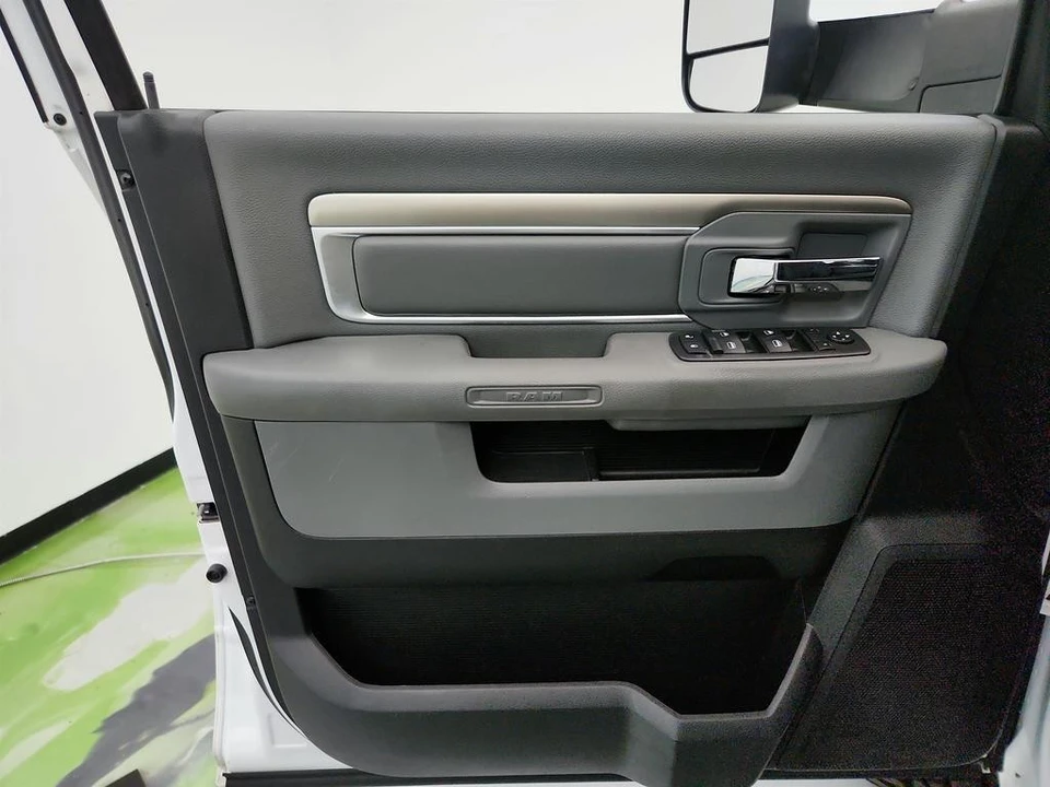 2015 Ram - Image 21 of 31