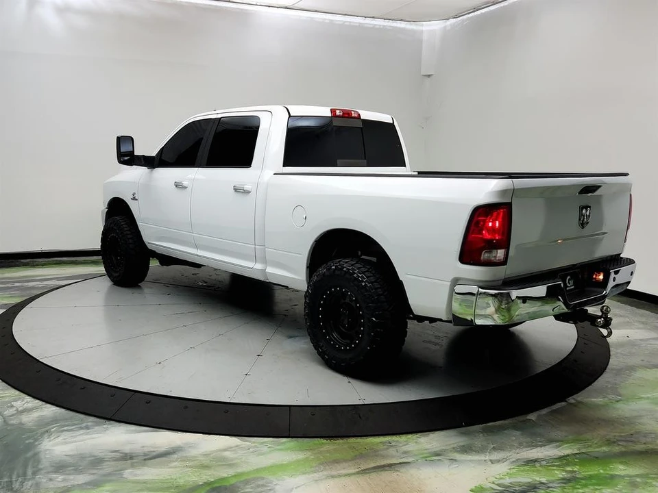 2015 Ram Heavy Duty - Image 7 of 31