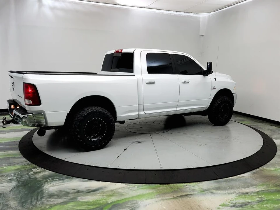 2015 Ram Heavy Duty - Image 5 of 31