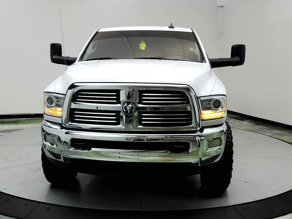 2015 Ram Heavy Duty - Image 2 of 31