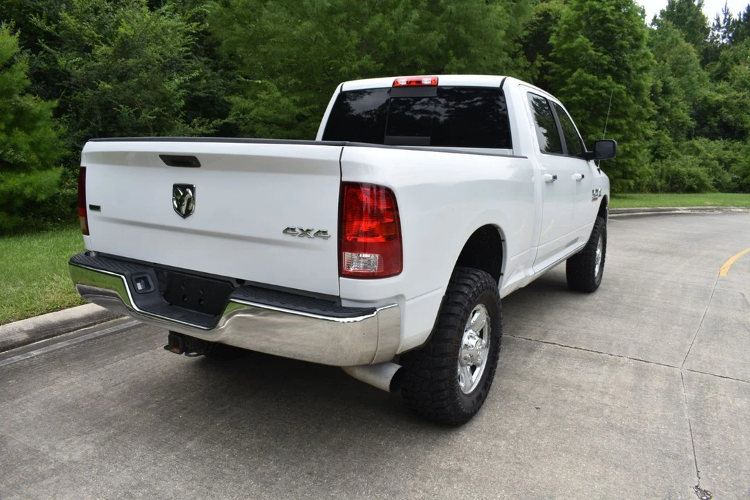2015 Ram Heavy Duty - Image 8 of 21