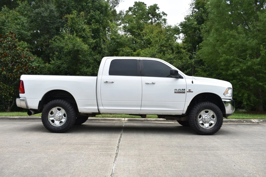 2015 Ram Heavy Duty - Image 7 of 21