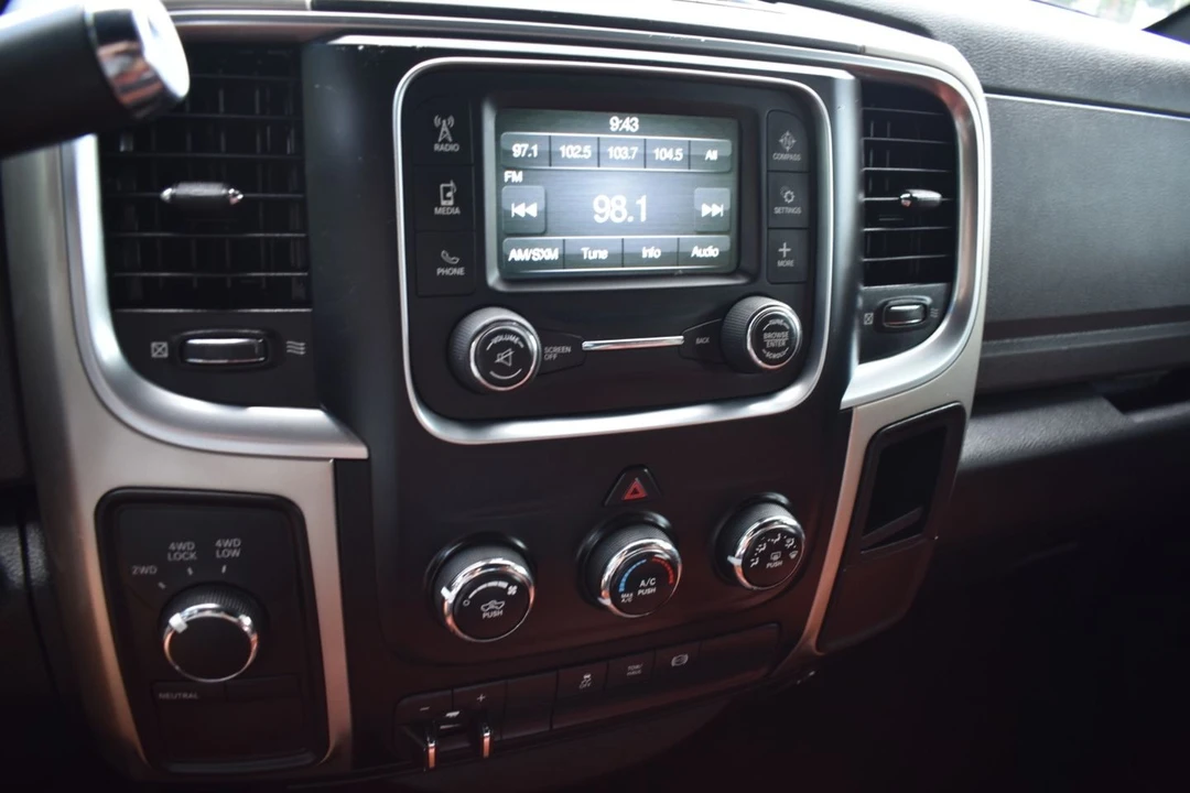 2015 Ram Heavy Duty - Image 14 of 21