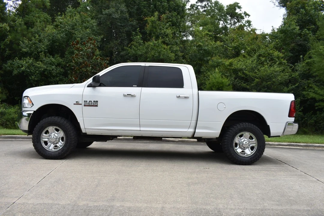 2015 Ram Heavy Duty - Image 3 of 21