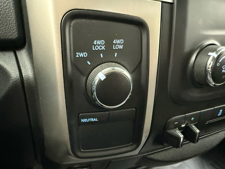 2015 Ram 2500 - Image 17 of 21