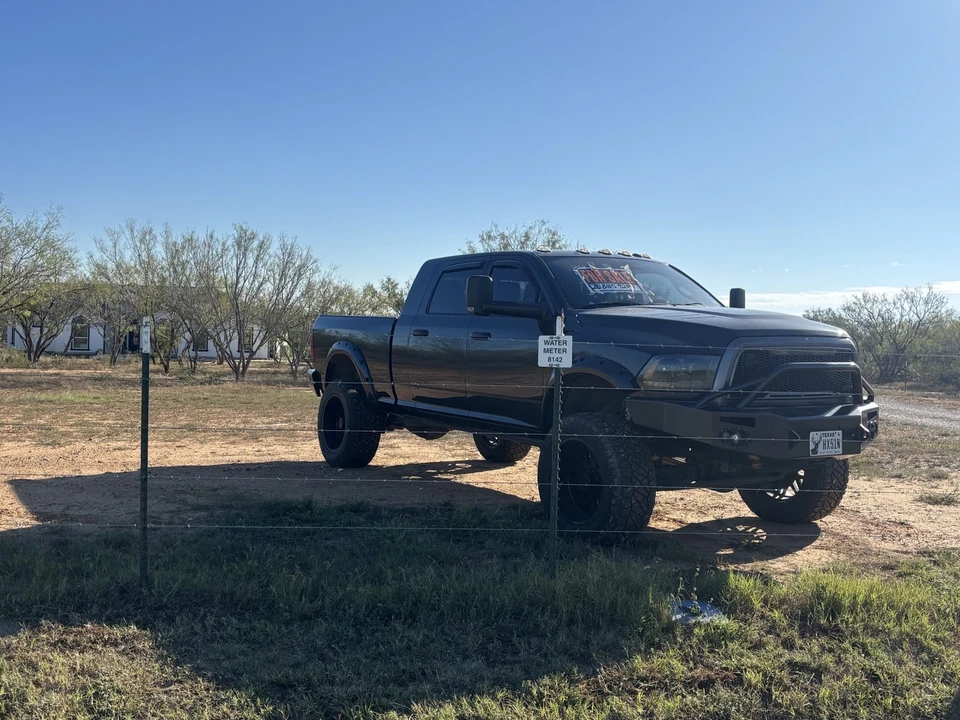 2015 Ram Heavy Duty - Image 11 of 20