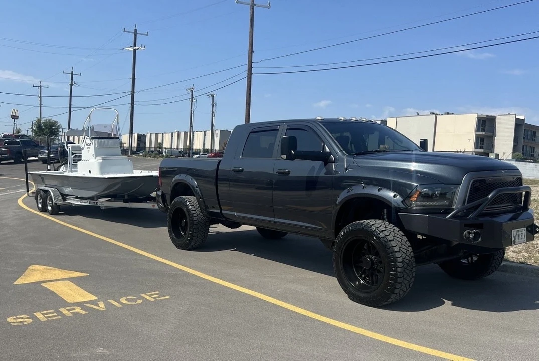 2015 Ram Heavy Duty - Image 2 of 20