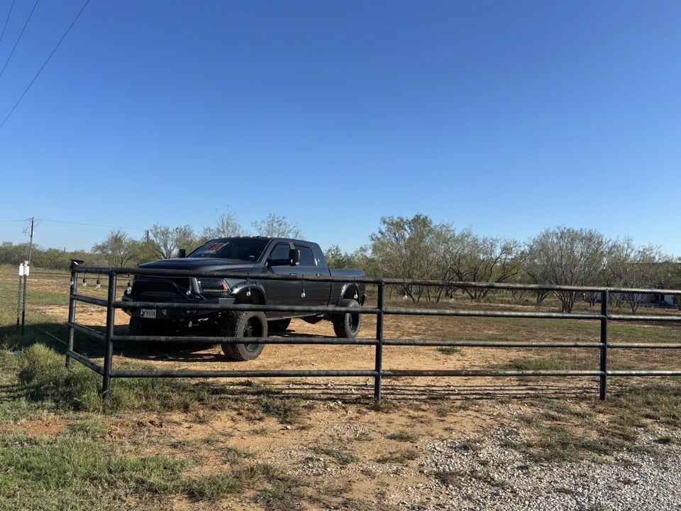 2015 Ram Heavy Duty - Image 8 of 20