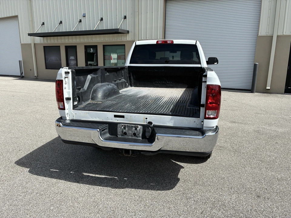 2015 Ram Heavy Duty - Image 10 of 26