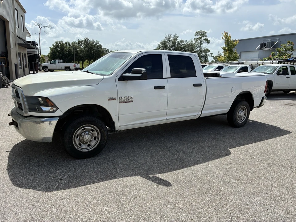 2015 Ram Heavy Duty - Image 4 of 26