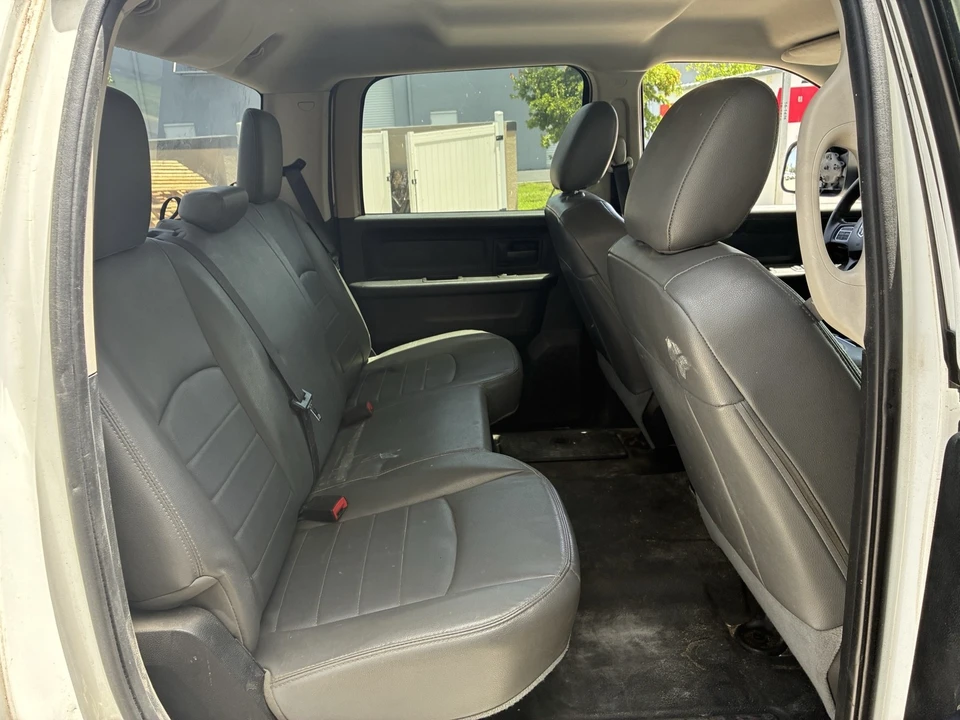 2015 Ram Heavy Duty - Image 12 of 26