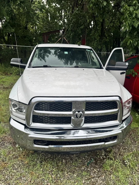 2015 Ram Heavy Duty - Image 6 of 26