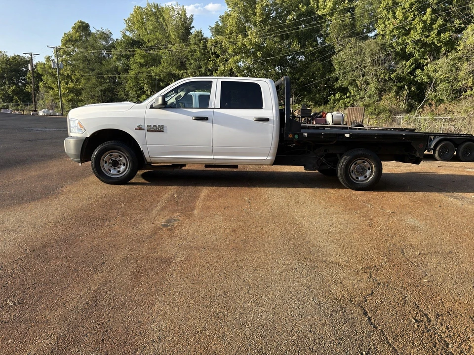 2015 Ram Heavy Duty - Image 4 of 24