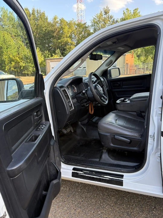 2015 Ram Heavy Duty - Image 5 of 24
