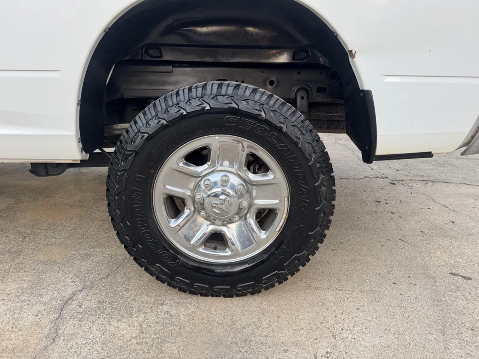 2015 Ram Heavy Duty - Image 11 of 21