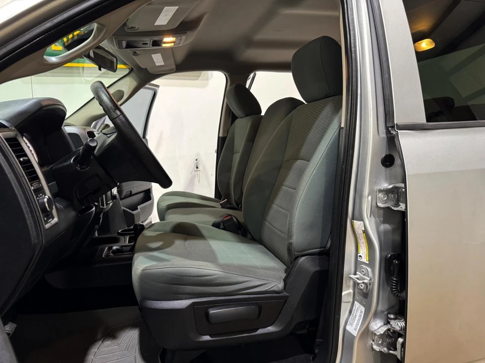 2015 Ram Heavy Duty - Image 14 of 31