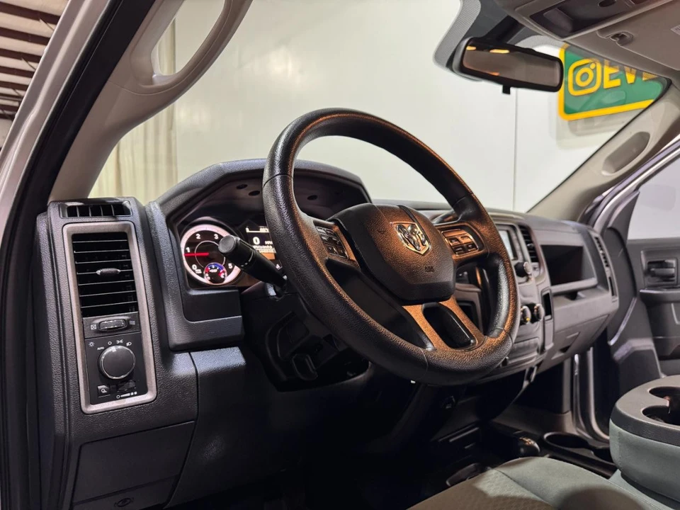 2015 Ram Heavy Duty - Image 10 of 31