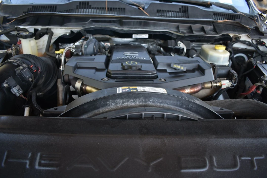 2015 Ram Heavy Duty - Image 16 of 17
