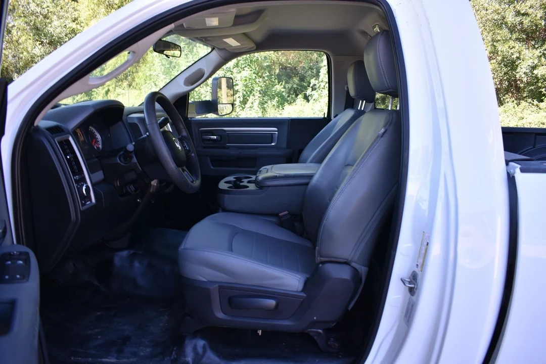 2015 Ram Heavy Duty - Image 10 of 12