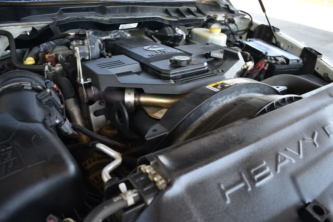 2015 Ram Heavy Duty - Image 15 of 17