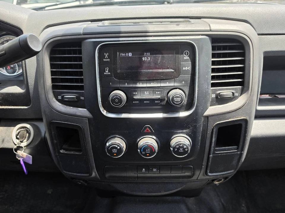 2015 Ram Heavy Duty - Image 21 of 31