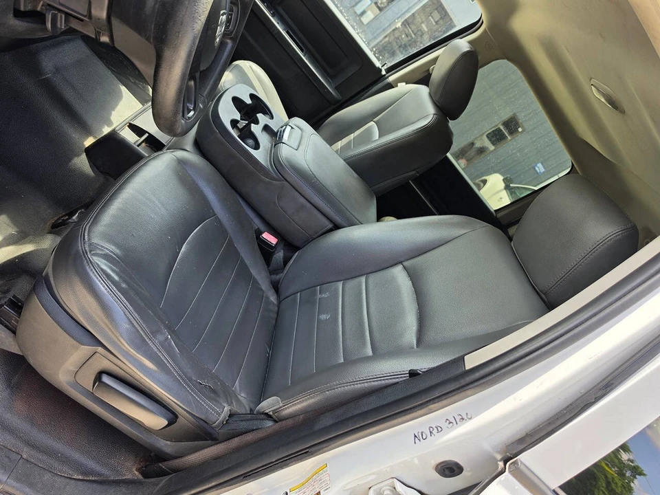 2015 Ram Heavy Duty - Image 12 of 31