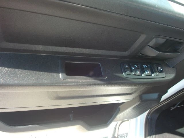 2015 Ram Heavy Duty - Image 12 of 21