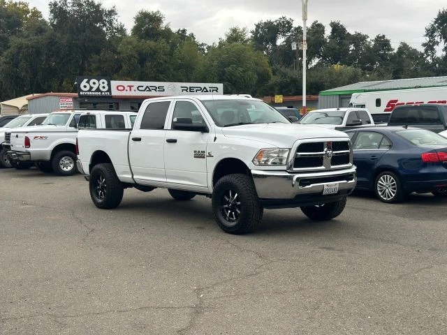 2015 Ram 2500 - Image 2 of 31