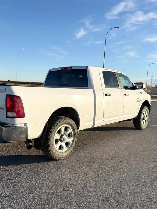 2015 Dodge Ram 4th Gen - Image 5 of 13