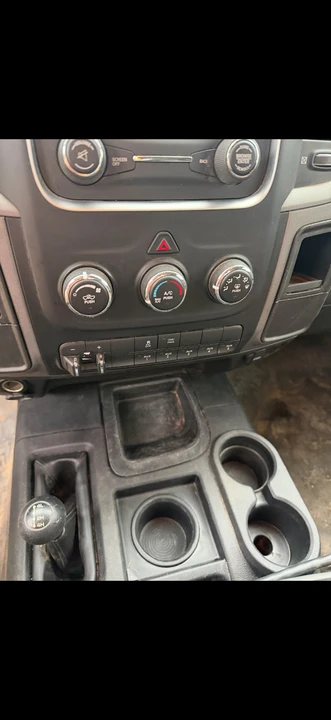 2015 Ram Heavy Duty - Image 24 of 25