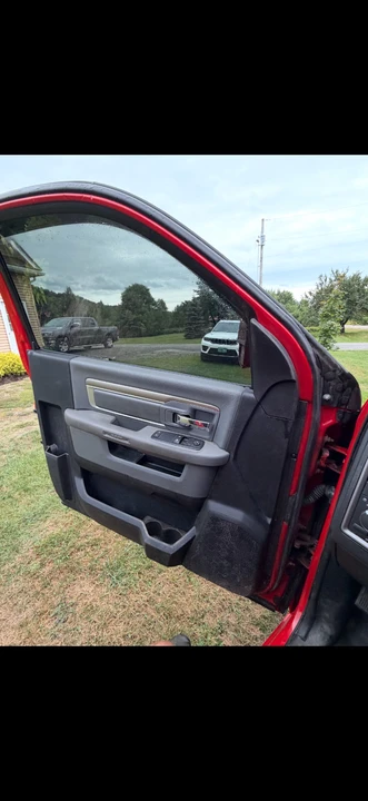 2015 Ram Heavy Duty - Image 12 of 25