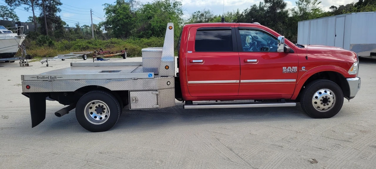 2015 Ram Heavy Duty - Image 2 of 14
