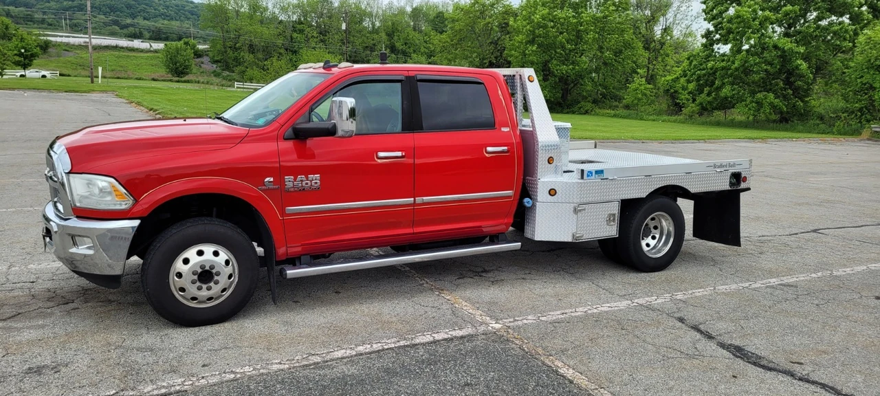 2015 Ram Heavy Duty - Image 5 of 14