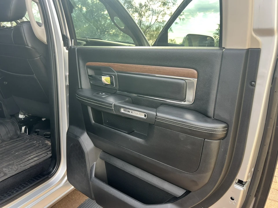 2015 Ram Heavy Duty - Image 21 of 31