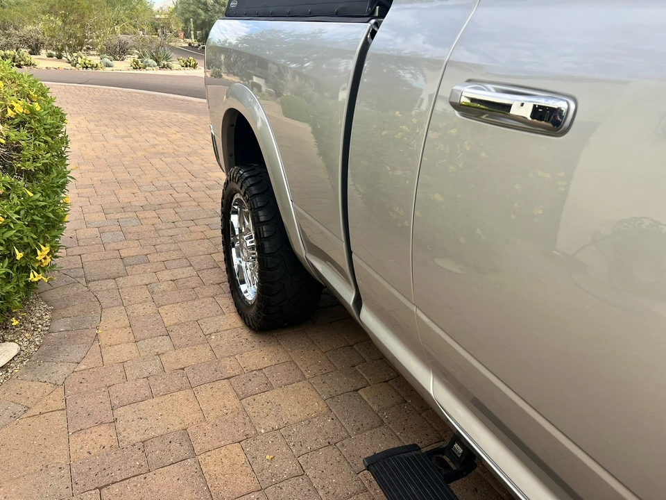2015 Ram Heavy Duty - Image 23 of 31