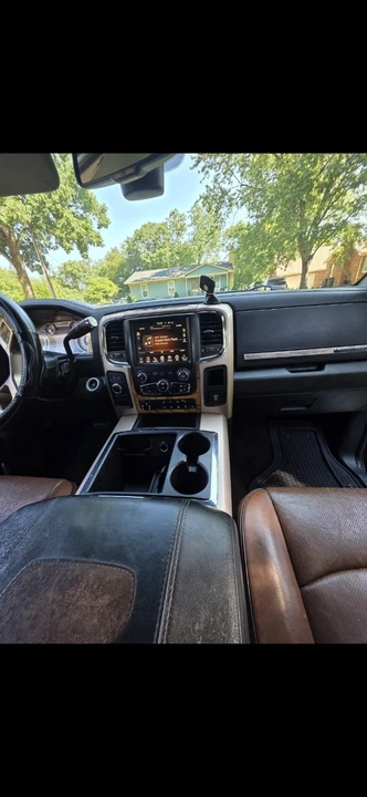 2015 Ram 3500 - Image 15 of 15