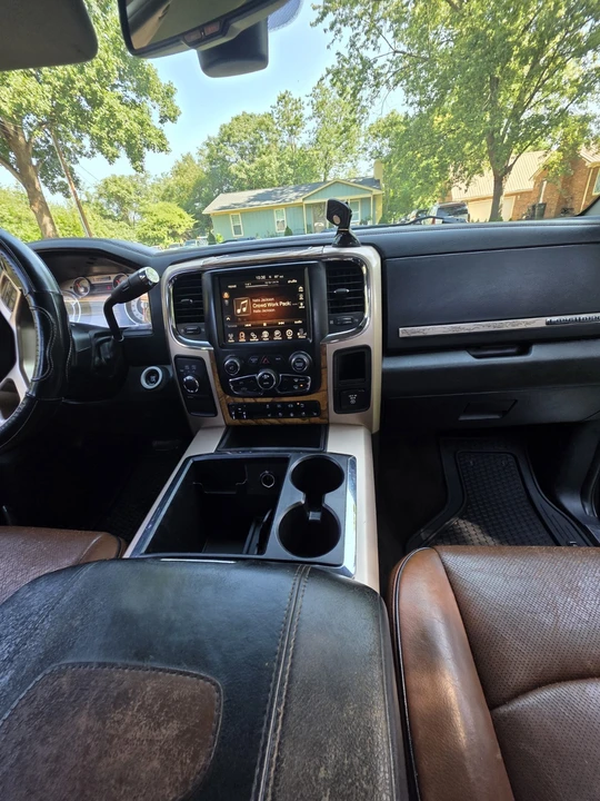 2015 Ram 3500 - Image 10 of 22