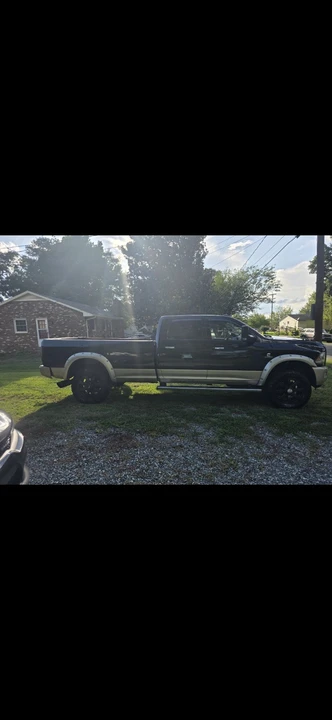2015 Ram 3500 - Image 8 of 15