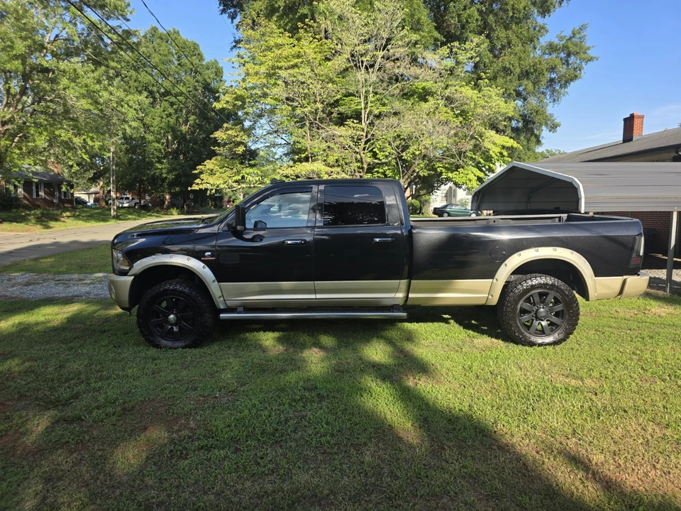 2015 Ram 3500 - Image 16 of 22