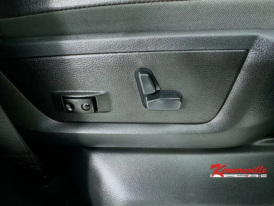 2015 Ram Heavy Duty - Image 23 of 24
