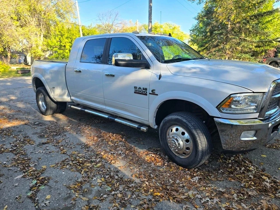 2015 Dodge Ram 4th Gen - Image 2 of 12