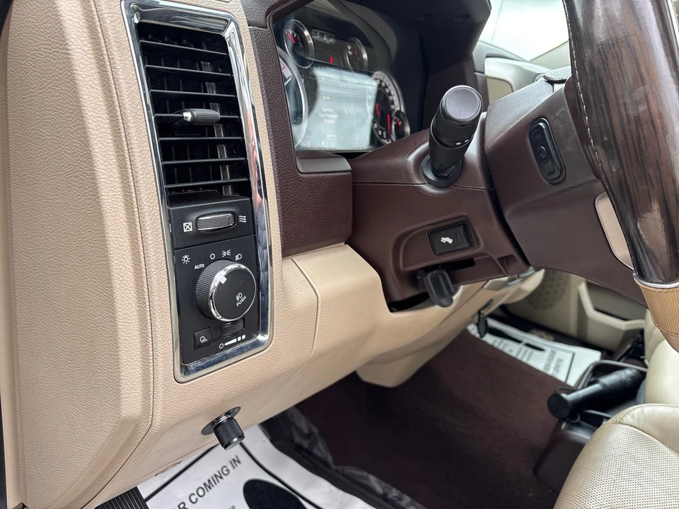 2015 Ram 3500 - Image 20 of 23