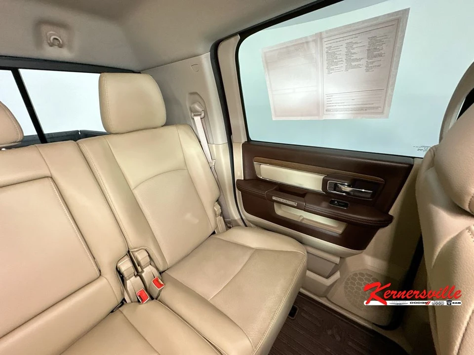 2015 Ram 3500 - Image 14 of 24