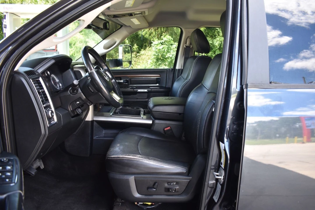 2015 Ram 3500 - Image 12 of 24
