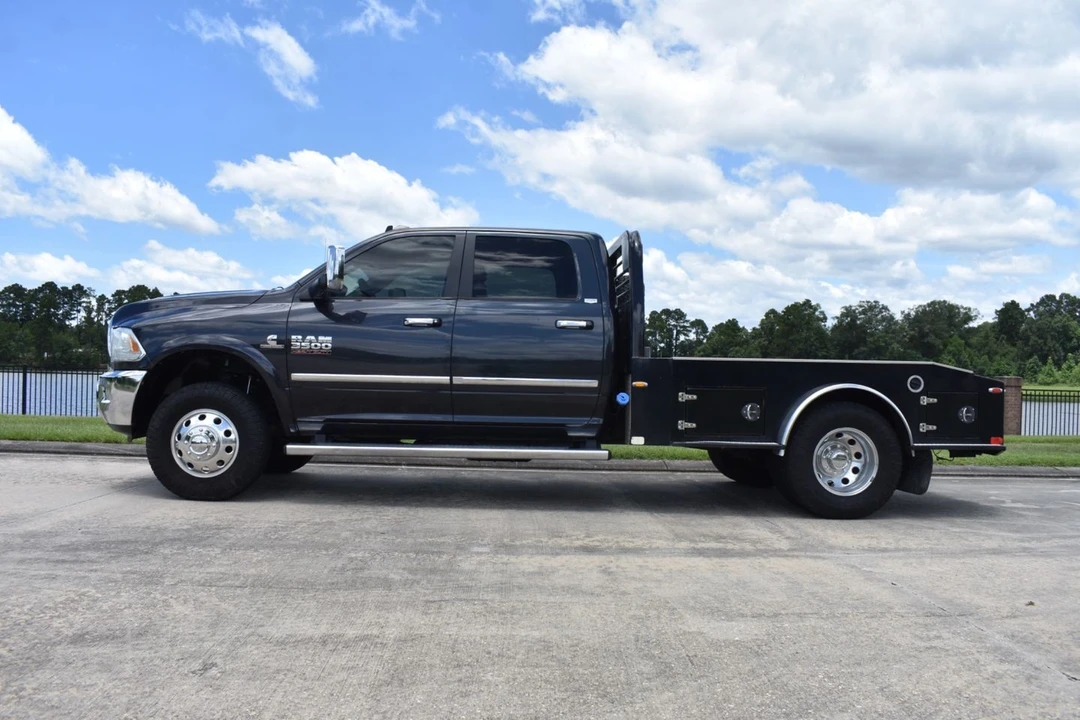 2015 Ram 3500 - Image 9 of 24