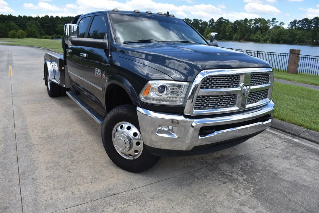 2015 Ram 3500 - Image 2 of 24