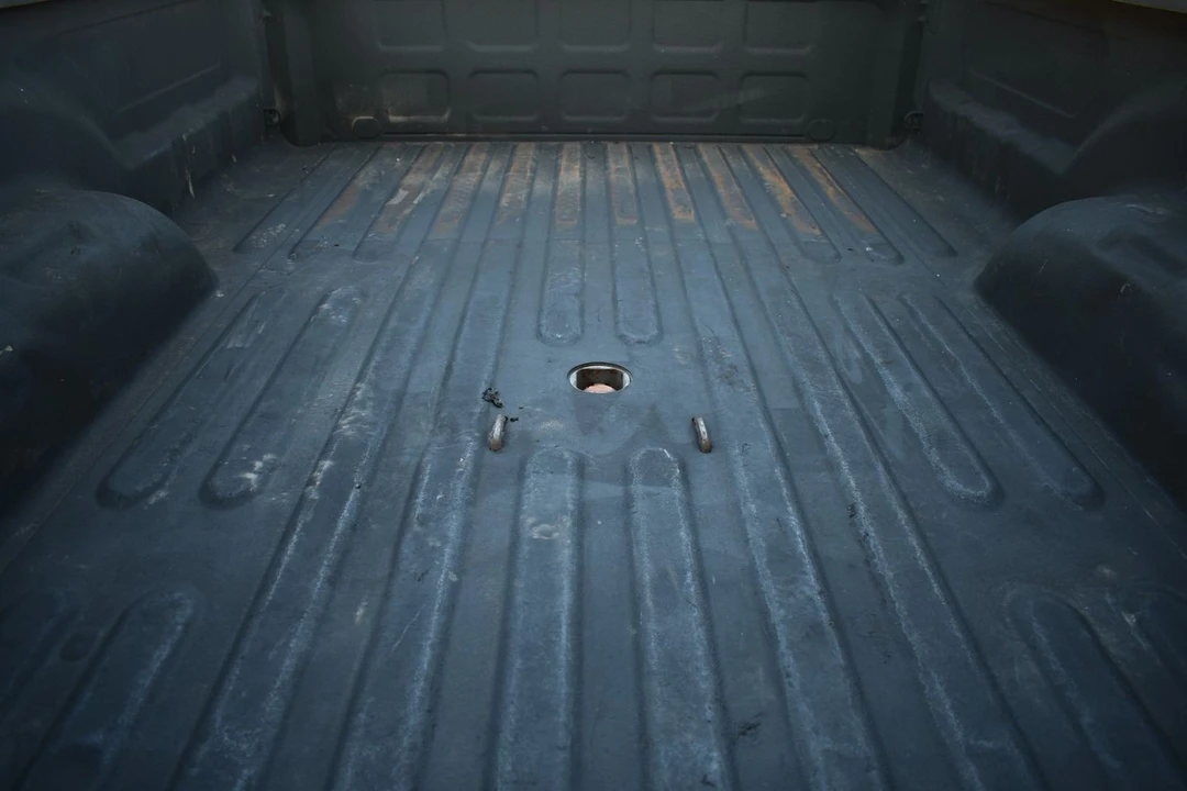 2015 Ram Heavy Duty - Image 9 of 21