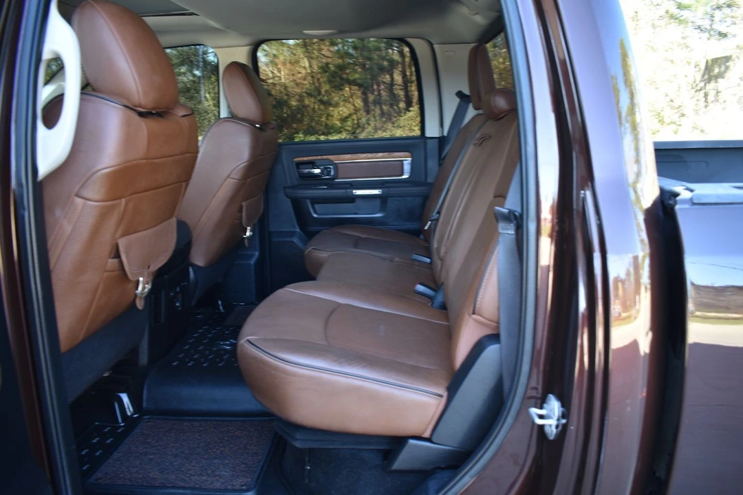 2015 Ram Heavy Duty - Image 11 of 21