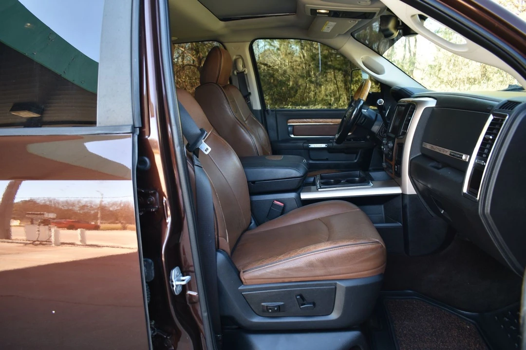 2015 Ram Heavy Duty - Image 16 of 21