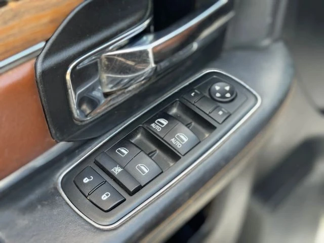 2015 Ram Heavy Duty - Image 11 of 31